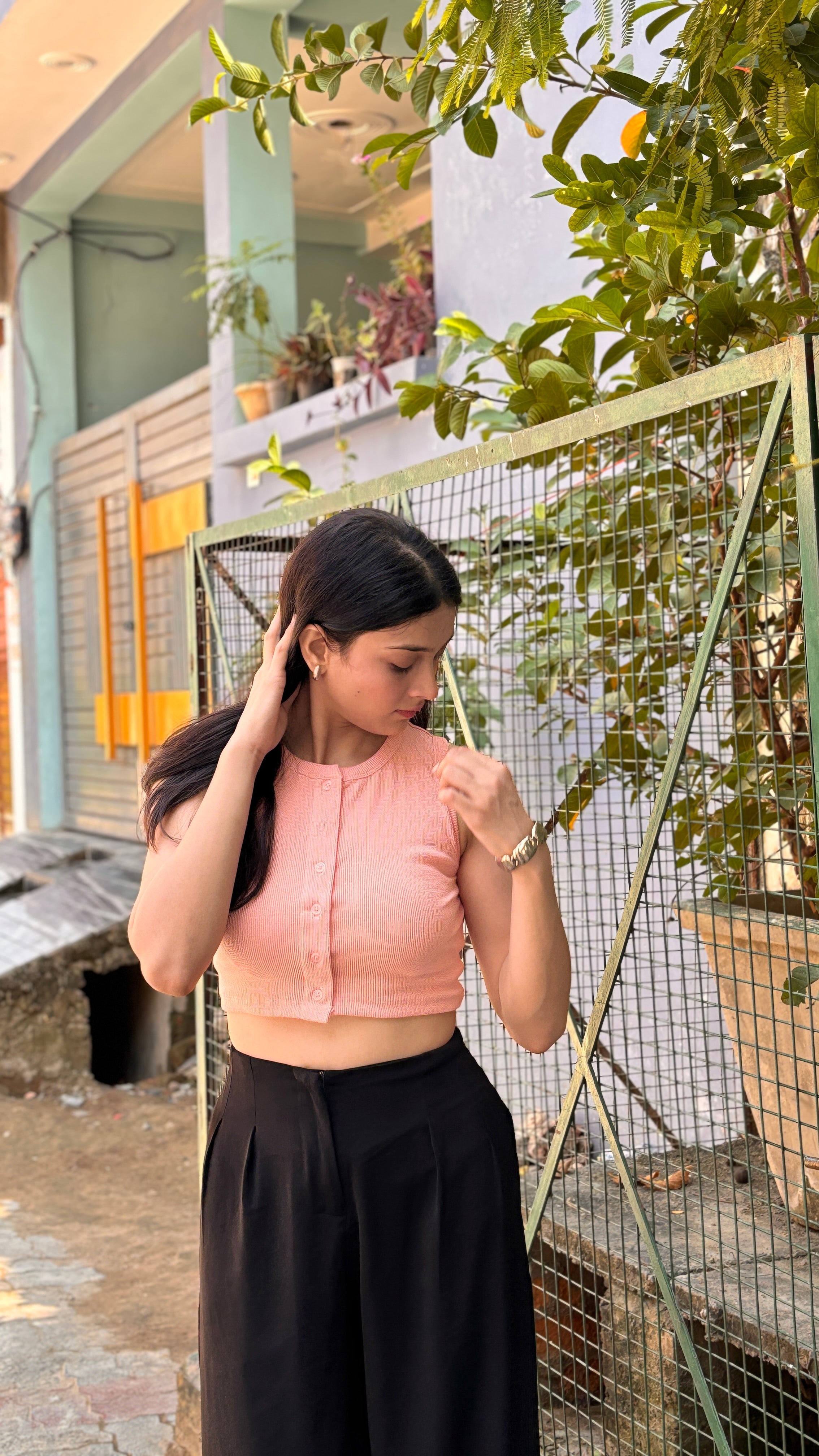 Buttoned Sleeveless Ribbed Crop Top - Peach