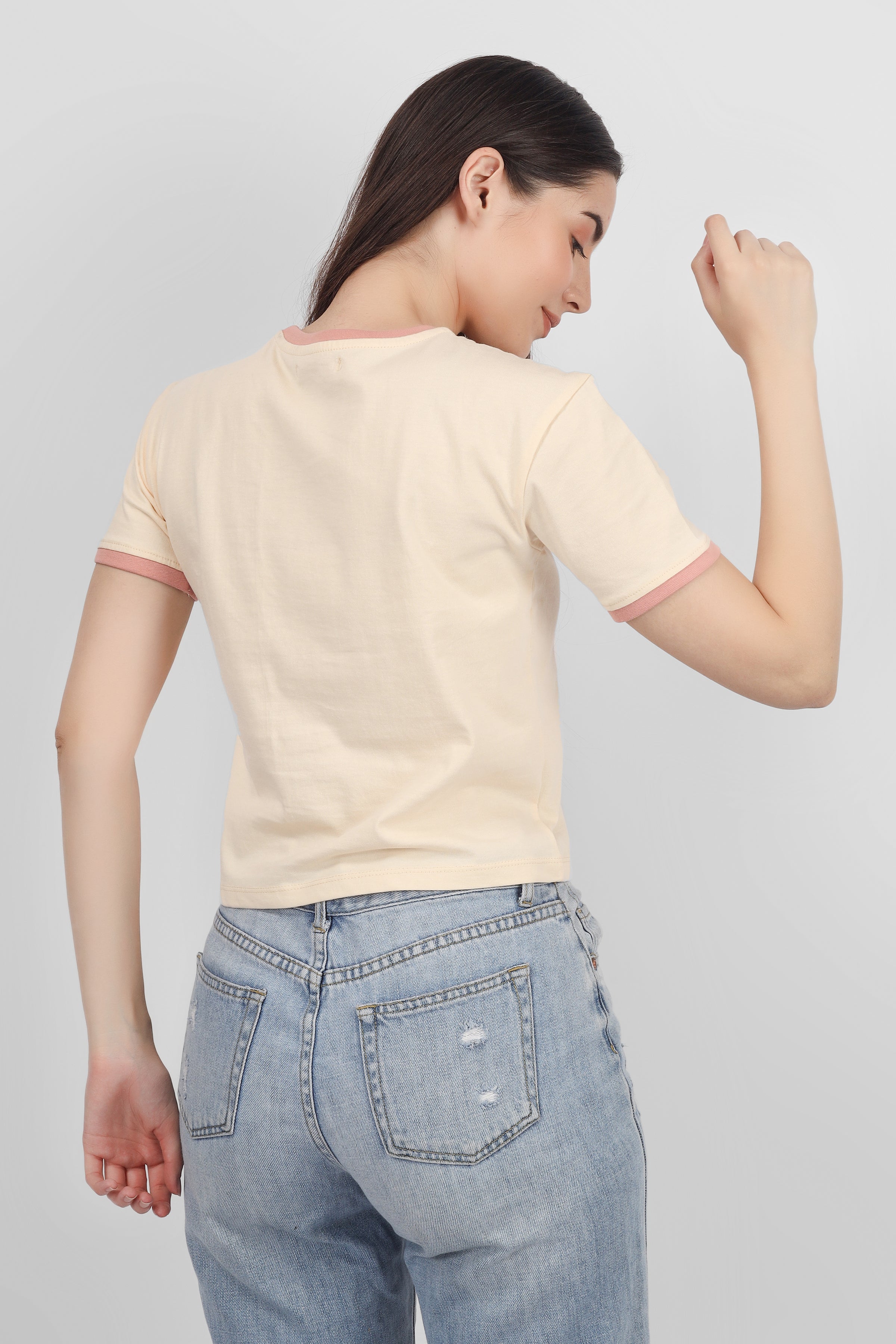 Women take no shit - Regular Fit Tshirt - Beige