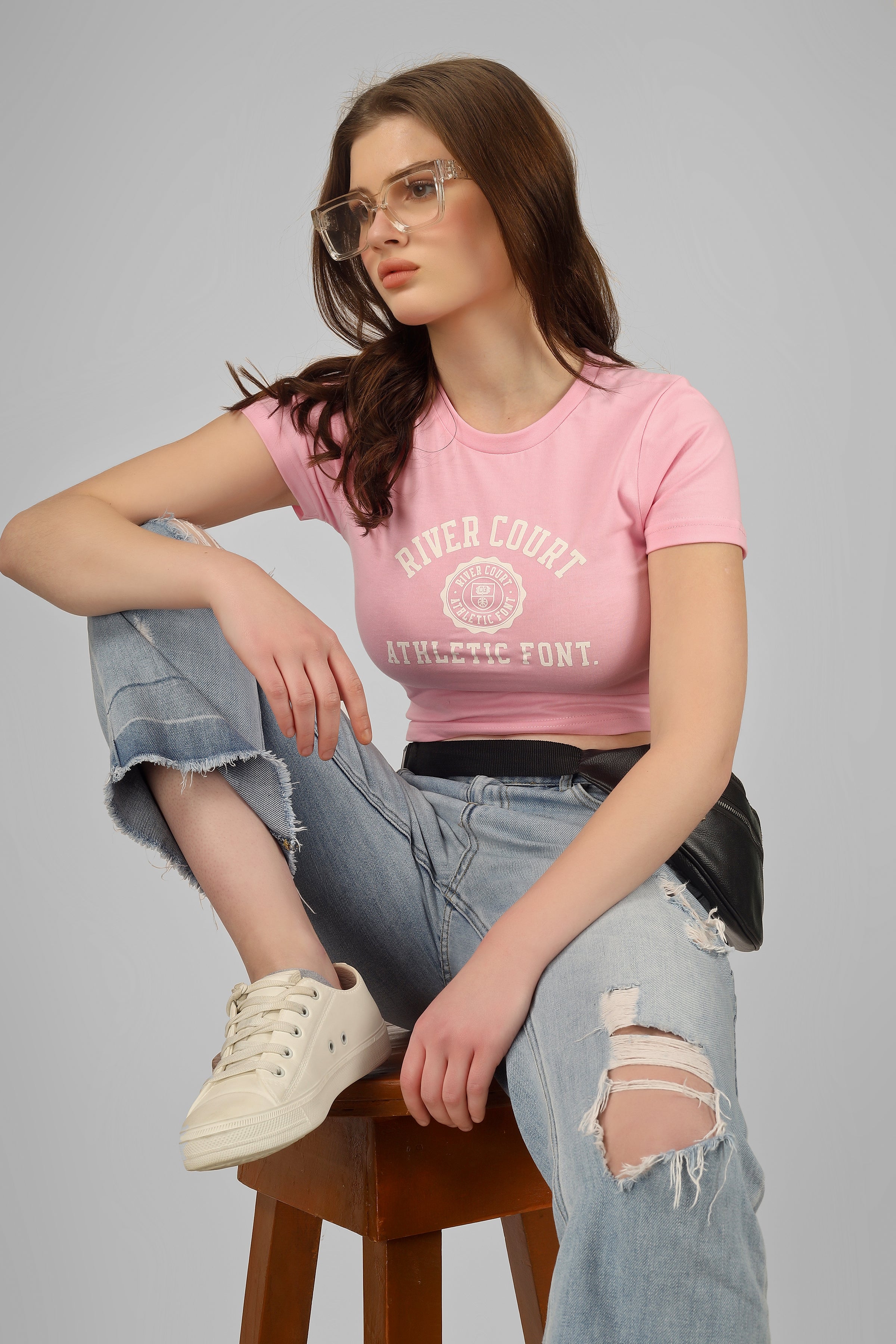 River Court - Crop T Shirt - Baby Pink