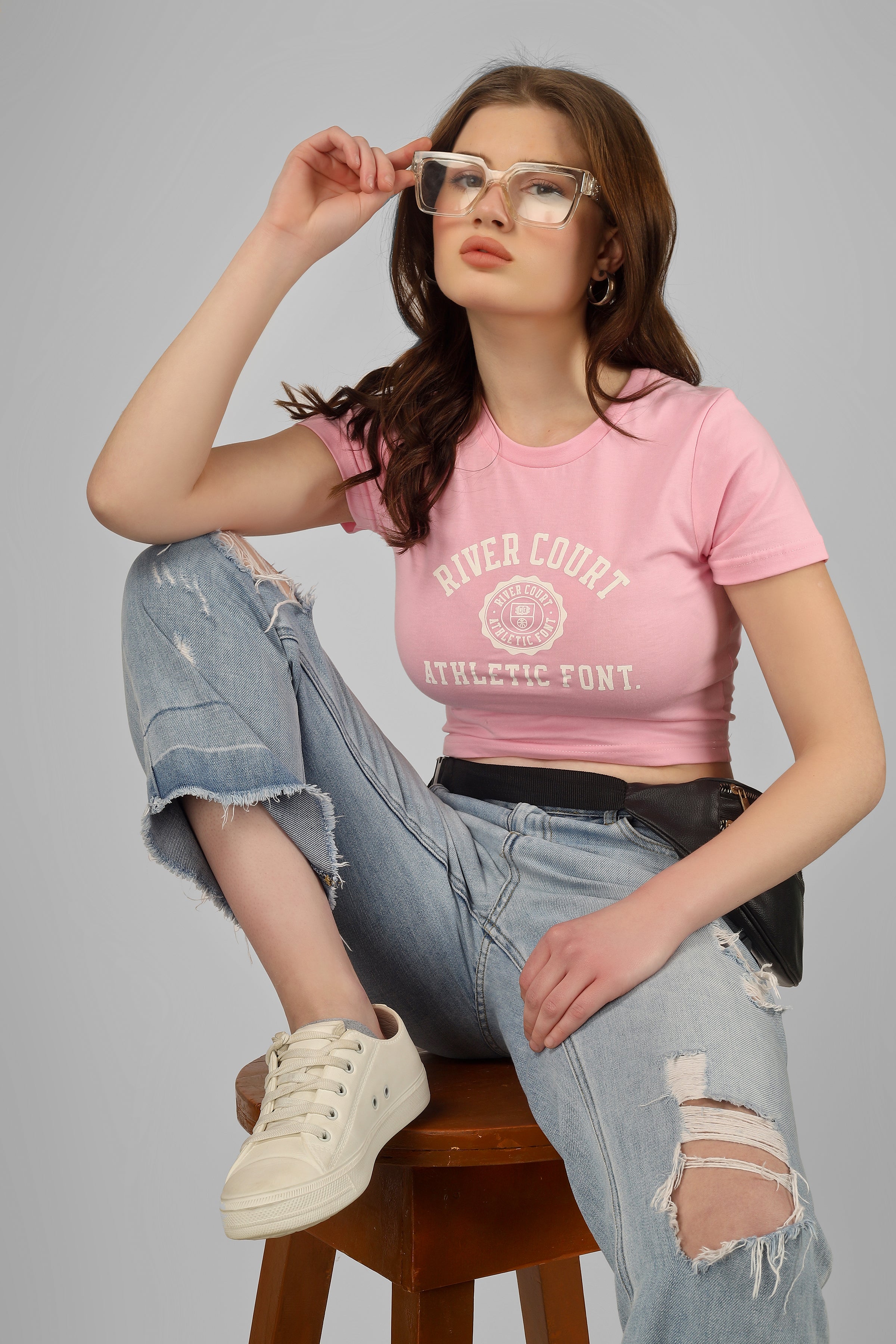River Court - Crop T Shirt - Baby Pink