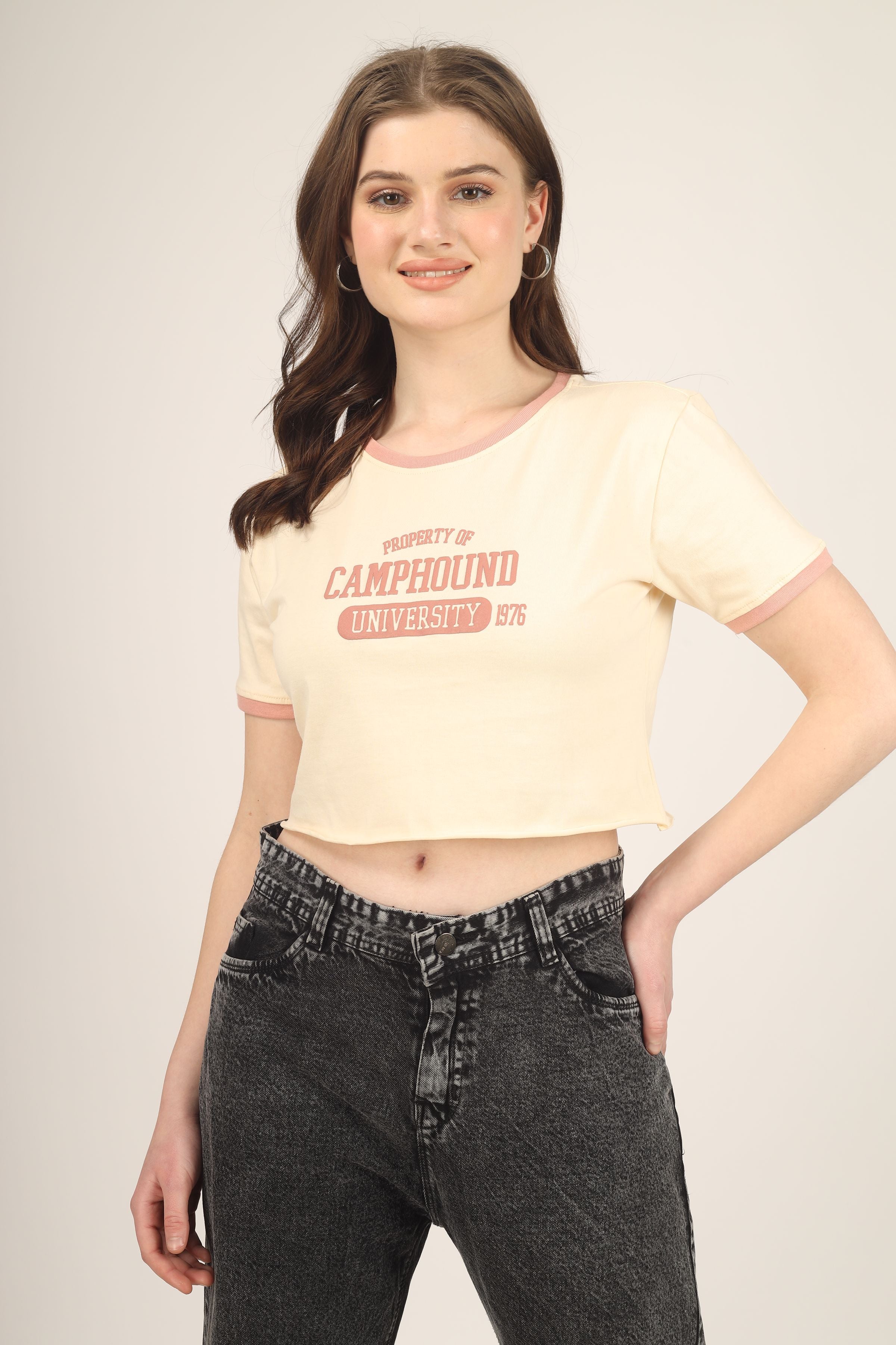 Varsity - Crop T Shirt - Peach